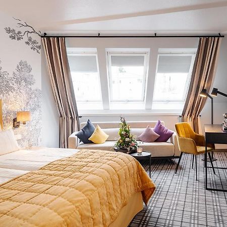 Hotel Ambiente 뷔케부르크 외부 사진